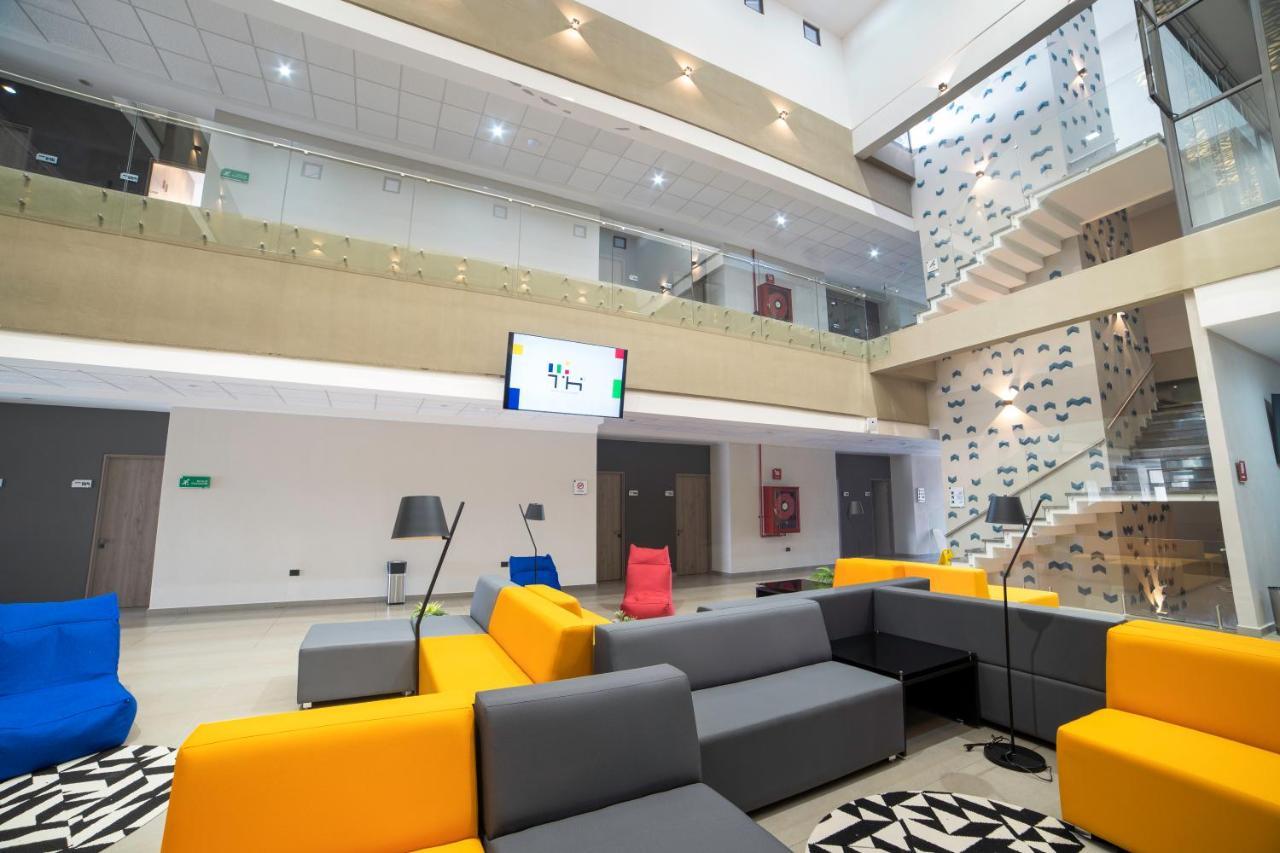 Th Hotel & Vivienda Tepatitlán de Morelos Dış mekan fotoğraf