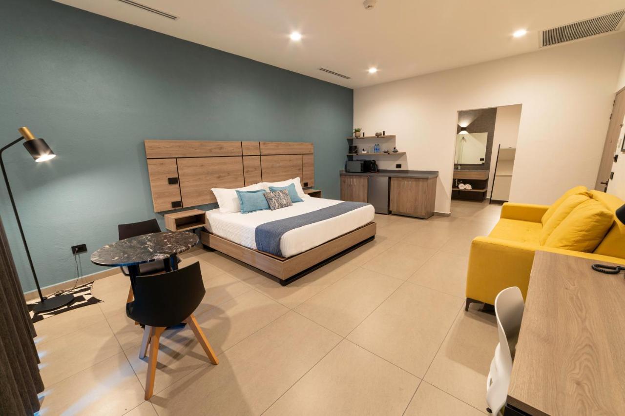 Th Hotel & Vivienda Tepatitlán de Morelos Dış mekan fotoğraf