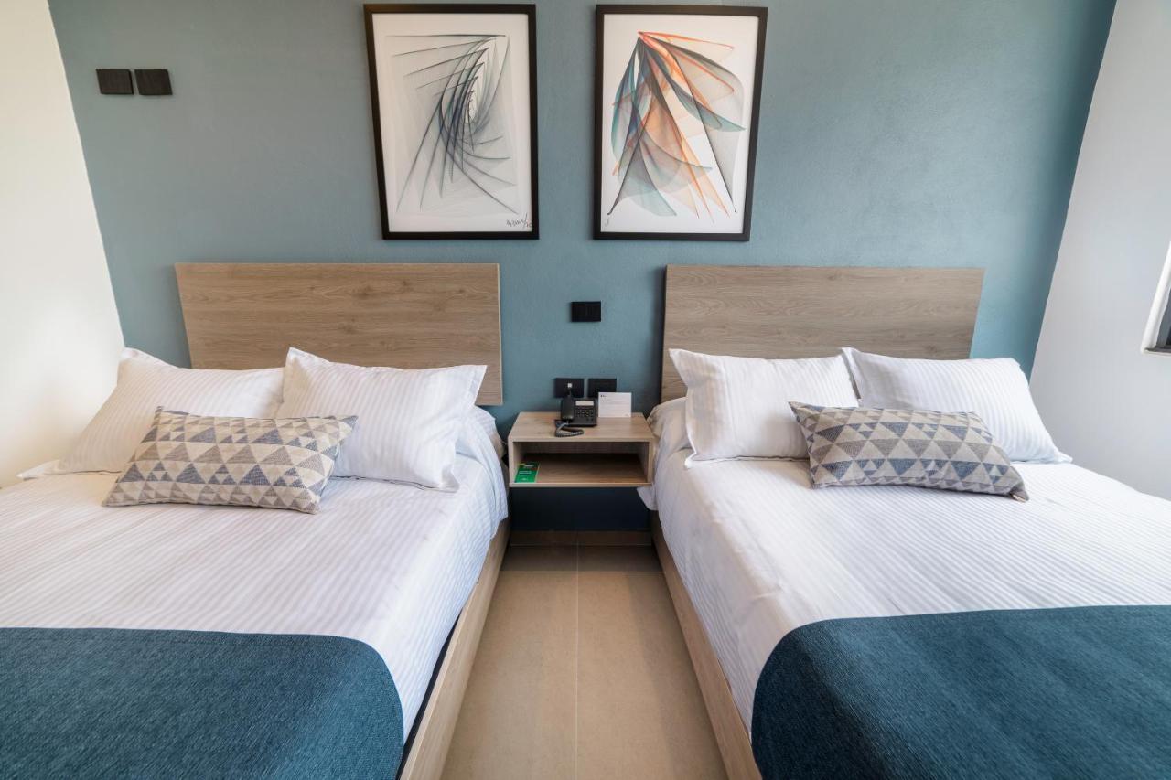 Th Hotel & Vivienda Tepatitlán de Morelos Dış mekan fotoğraf