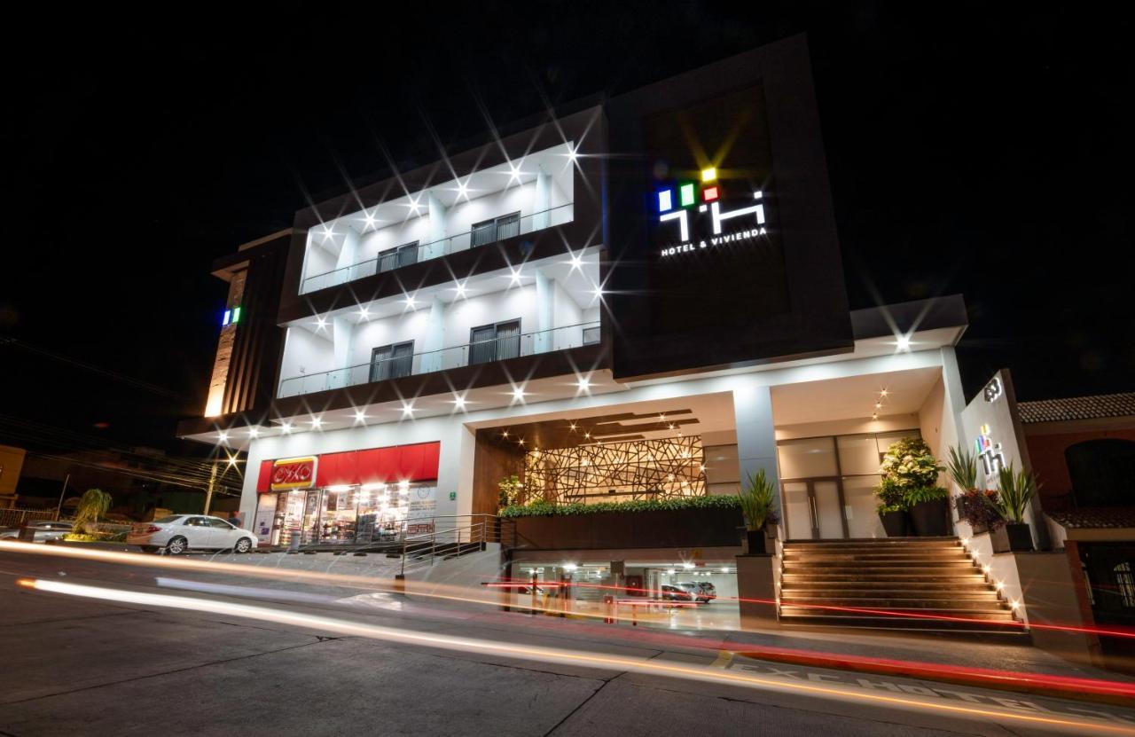 Th Hotel & Vivienda Tepatitlán de Morelos Dış mekan fotoğraf